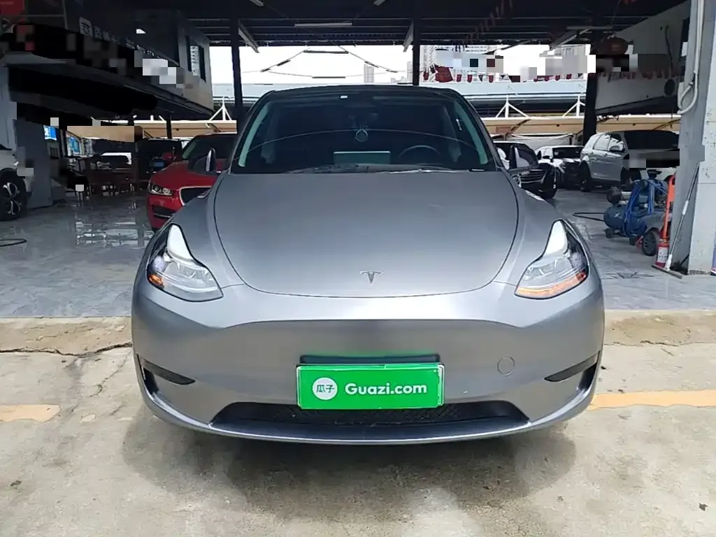 Tesla Model Y — фото 5