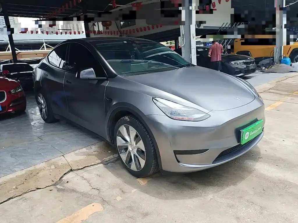 Tesla Model Y — фото 2