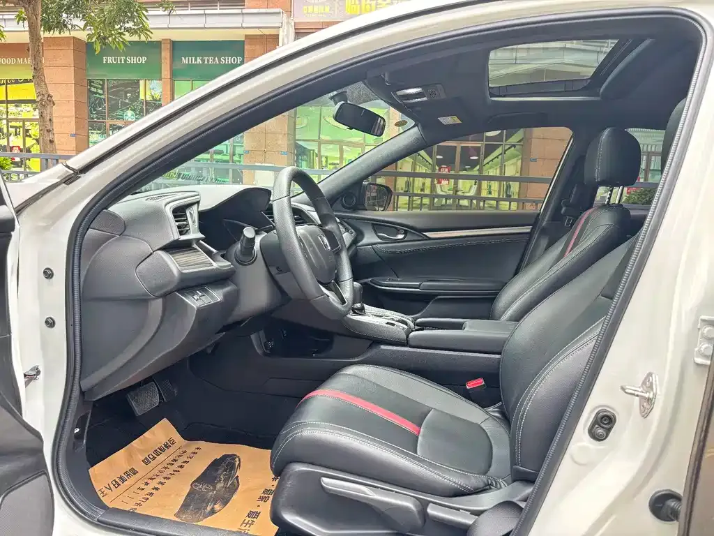 Honda Civic — фото 5