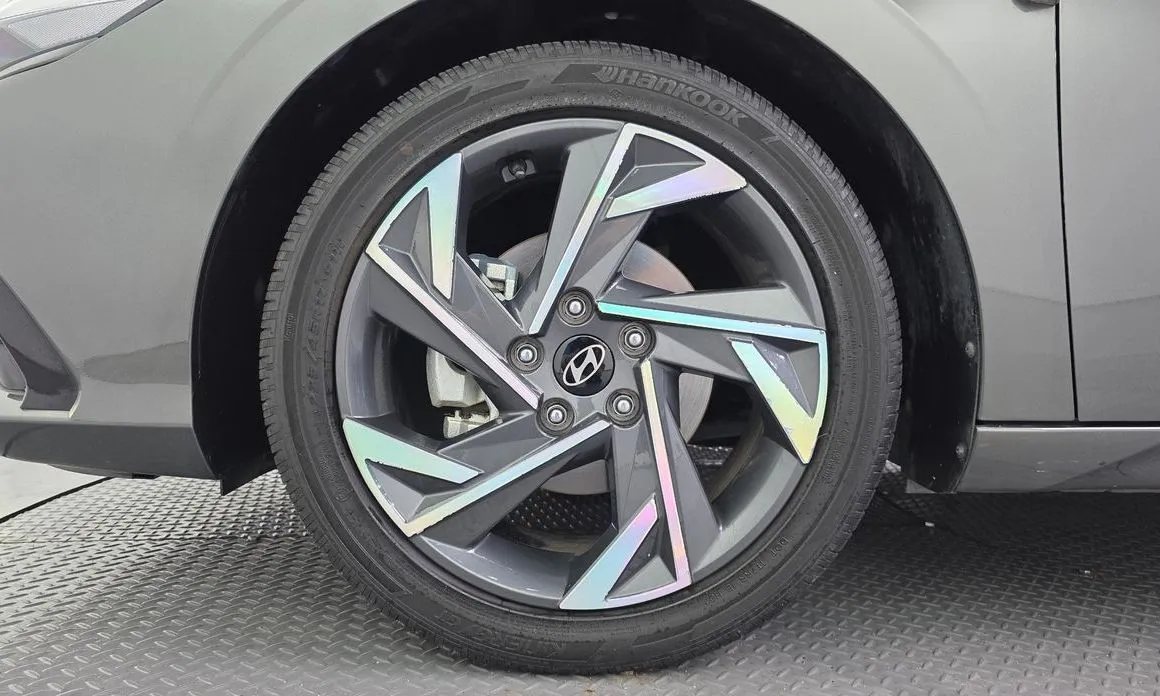 Hyundai AVANTE — фото 4
