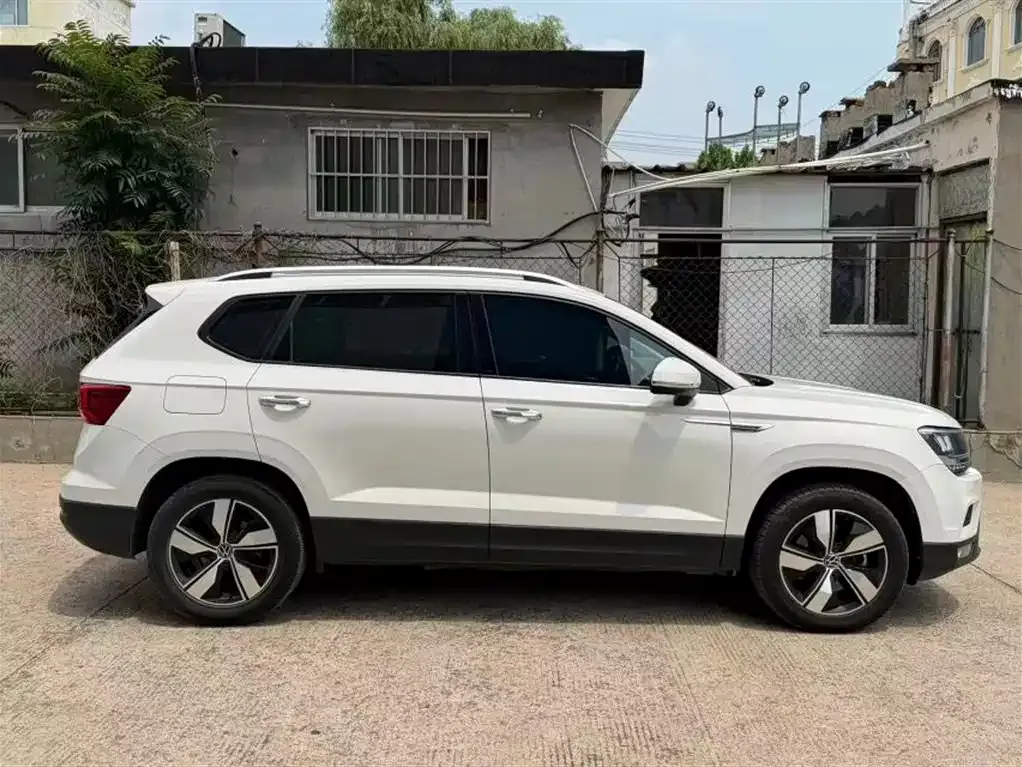 Volkswagen Tharu — фото 3