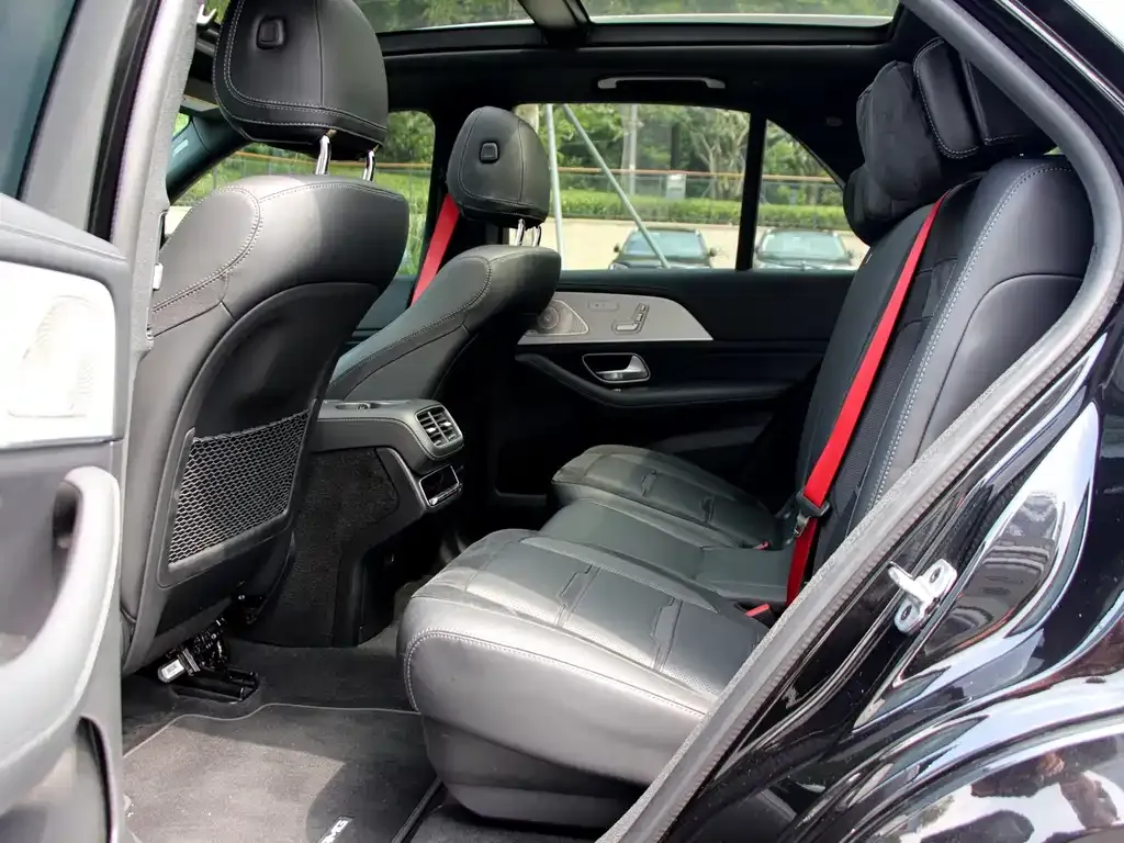 Mercedes-Benz GLE AMG — фото 8
