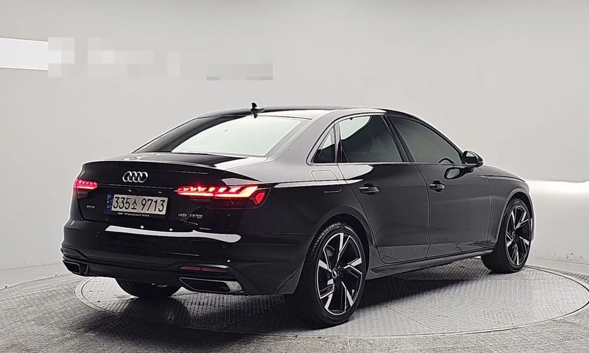 Audi A4 2021 из KR, фото 3