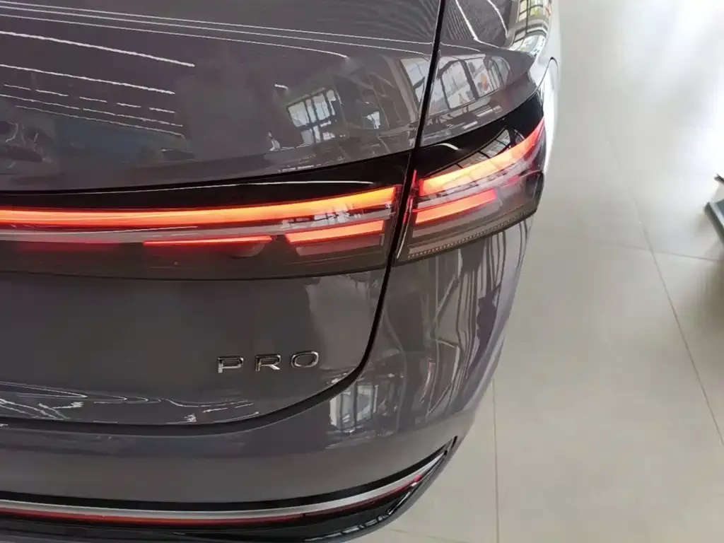 Volkswagen Passat — фото 2