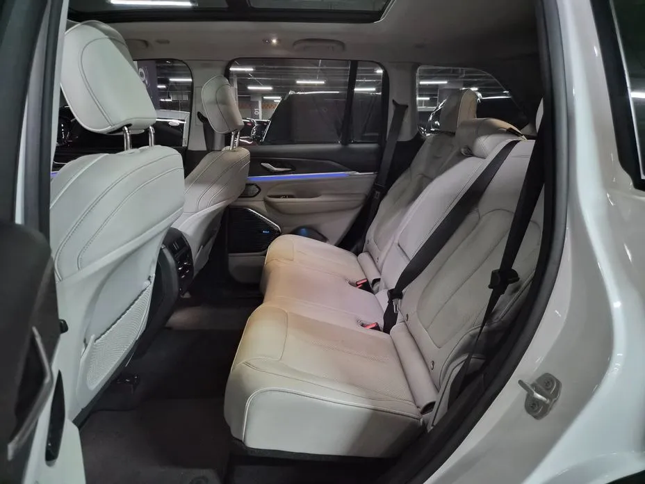 Jeep Cherokee 2023 из KR, фото 3