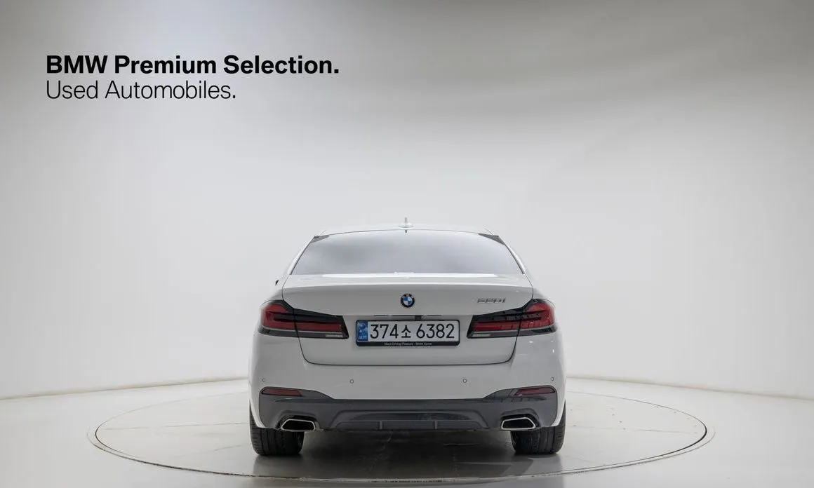 BMW 5-Series 2023 из KR, фото 3