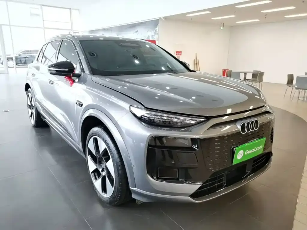Audi Q6L e-tron — фото 3