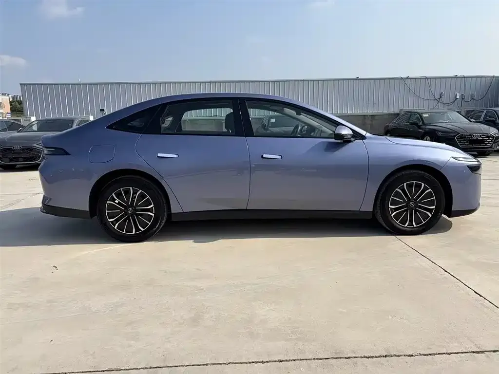Nissan N6 2025 из CN, фото 8