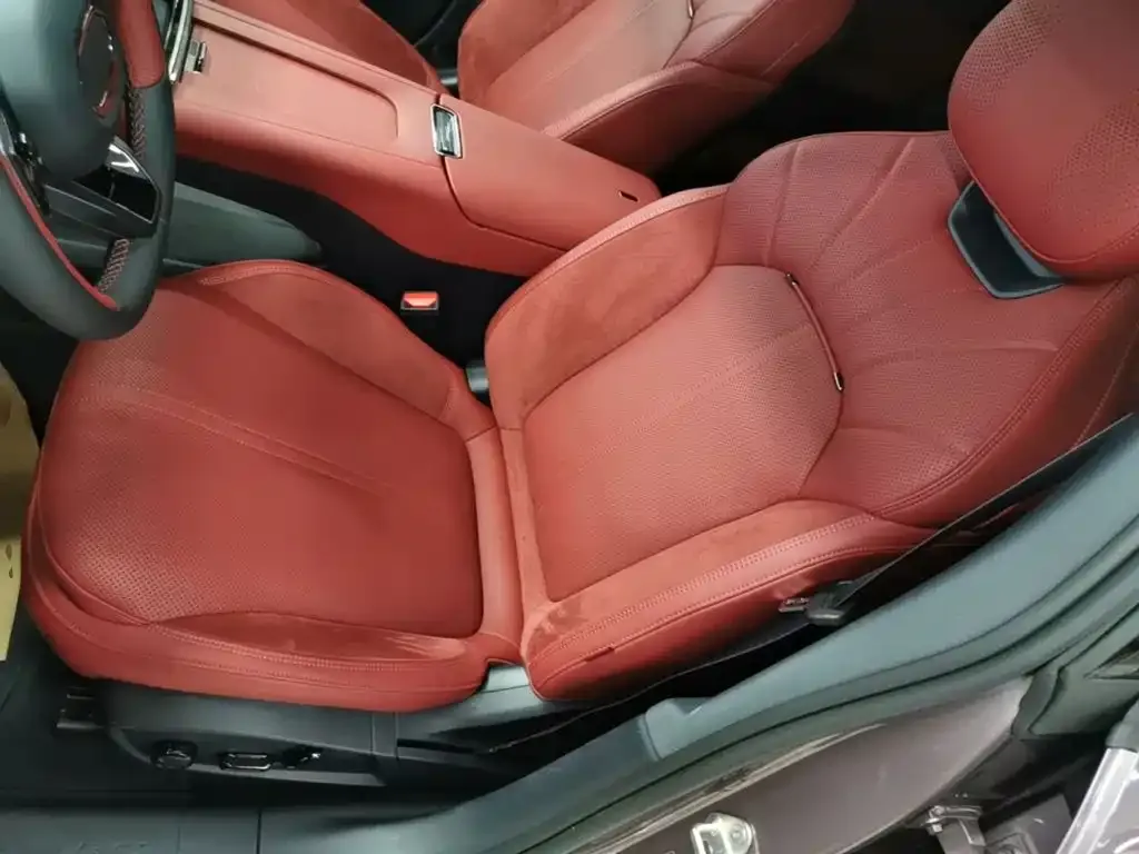Lynk & Co 07 EM-P — фото 8
