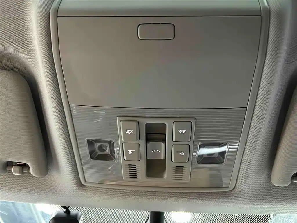 Skoda Superb 2024 из CN, фото 6