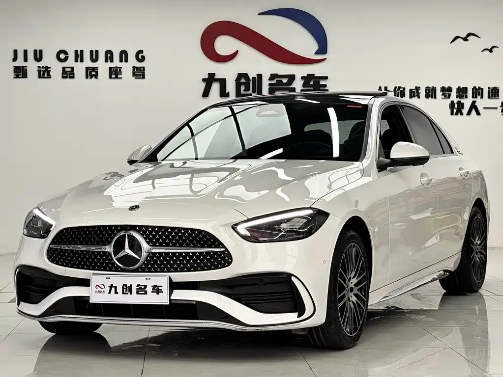 Mercedes-Benz C-Class — фото 1