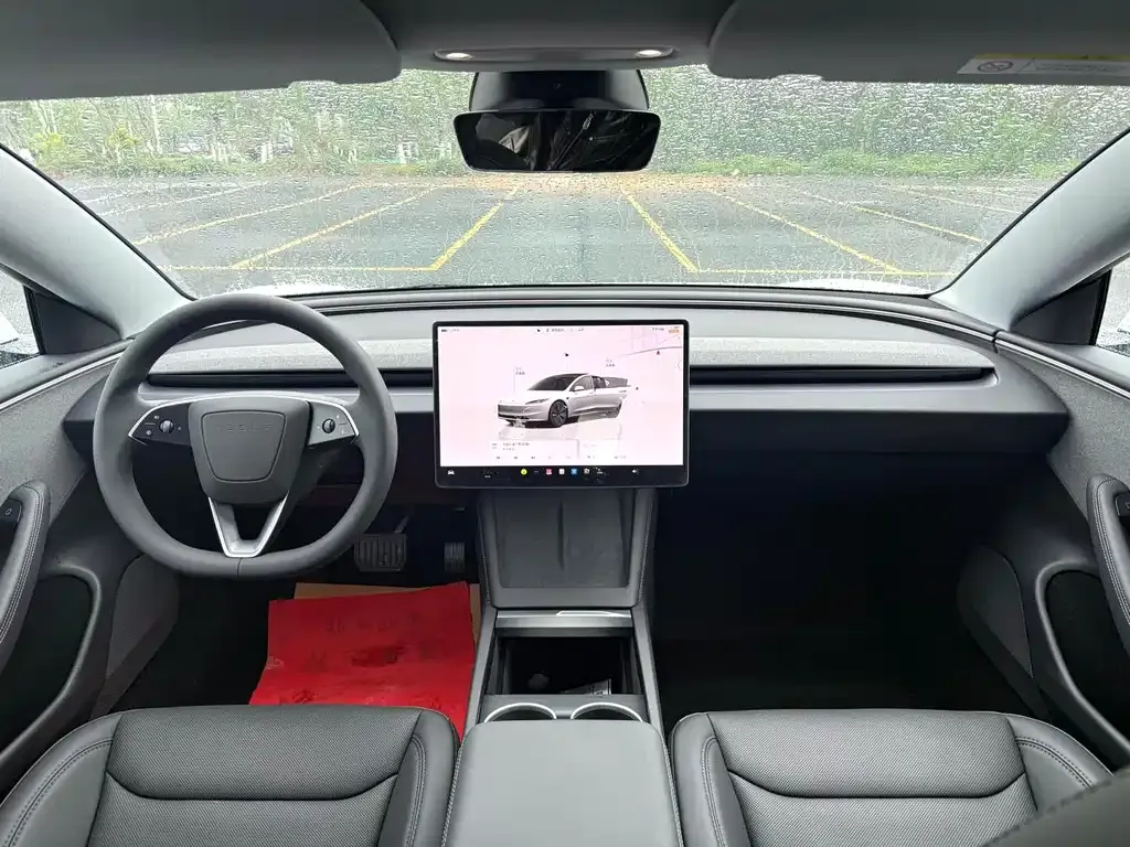 Tesla Model 3 — фото 6