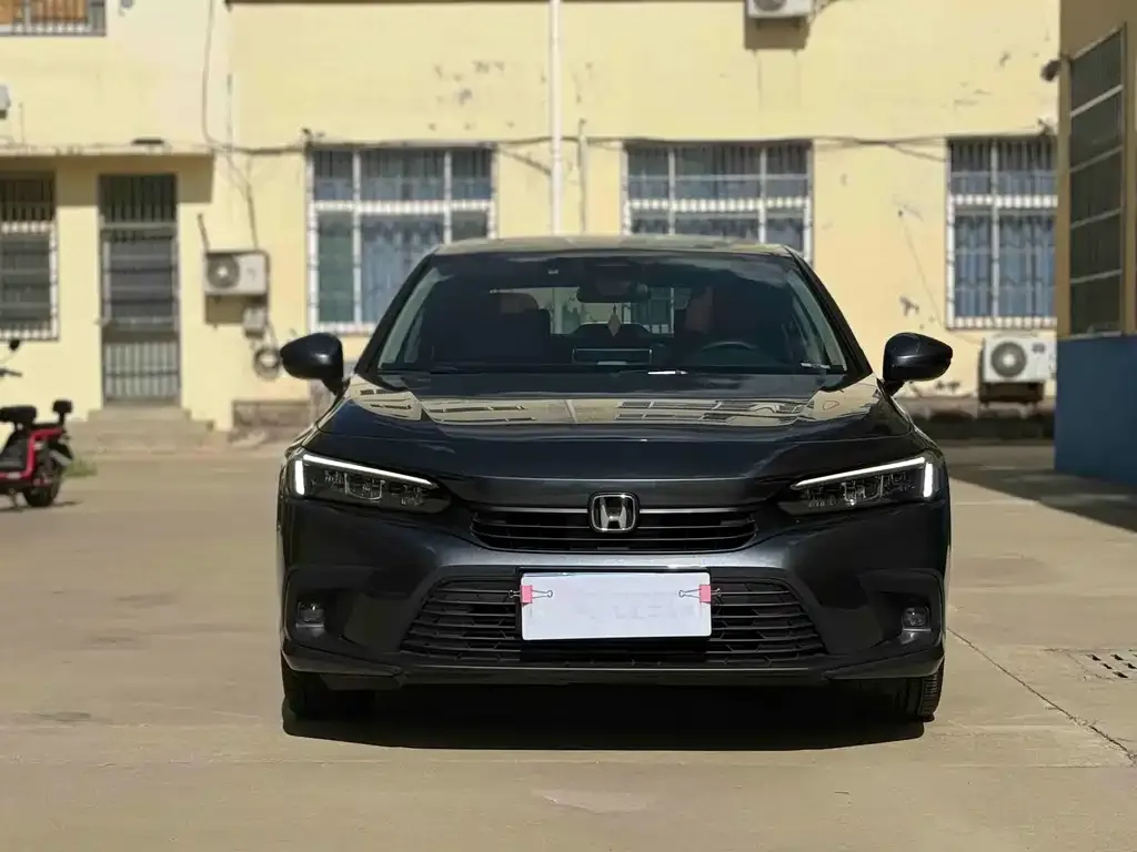Honda Civic — фото 2