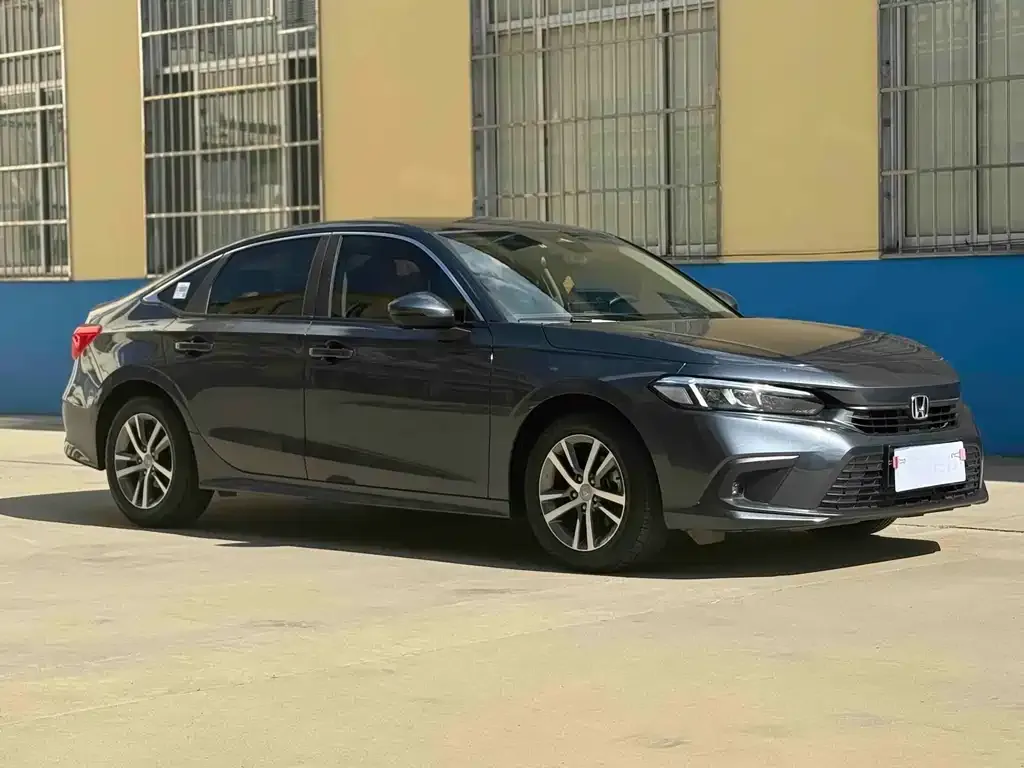 Honda Civic — фото 7