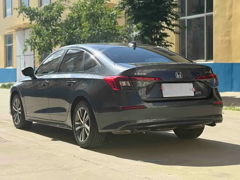 Honda Civic — фото 6