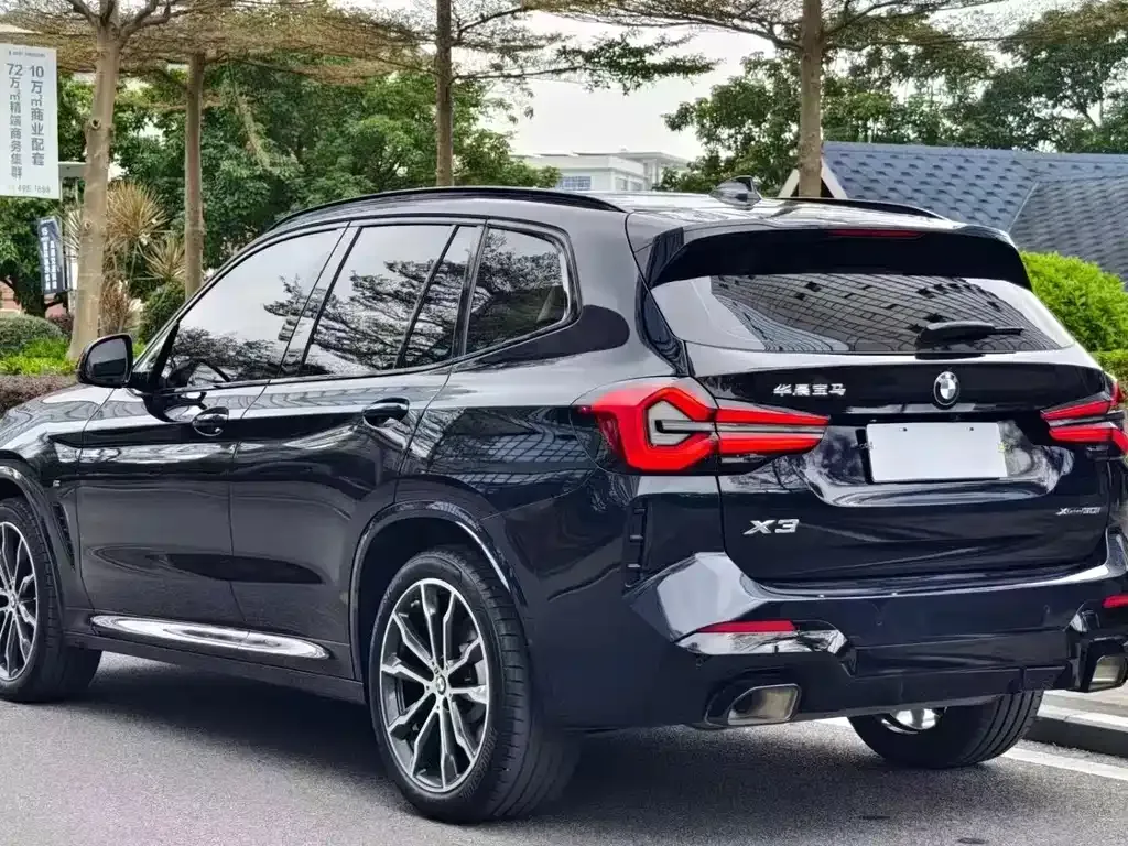 BMW X3 — фото 7