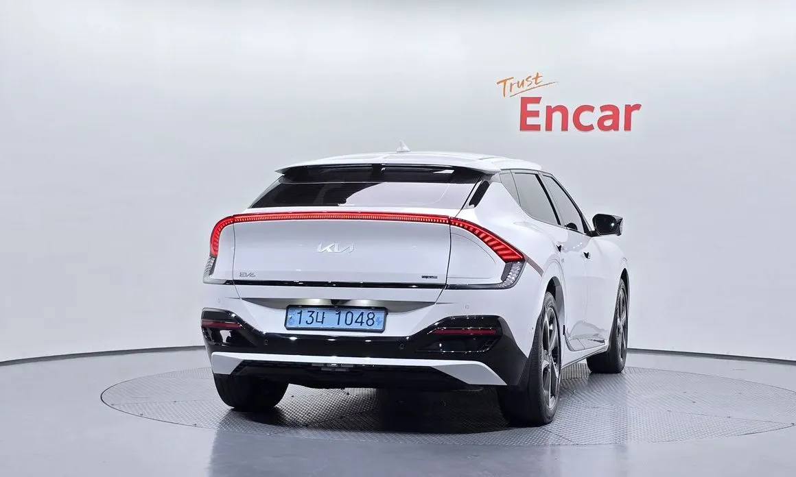 Kia EV6 — фото 3