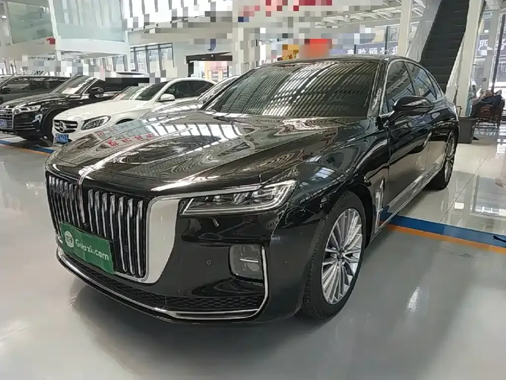 Hongqi H9 — фото 1