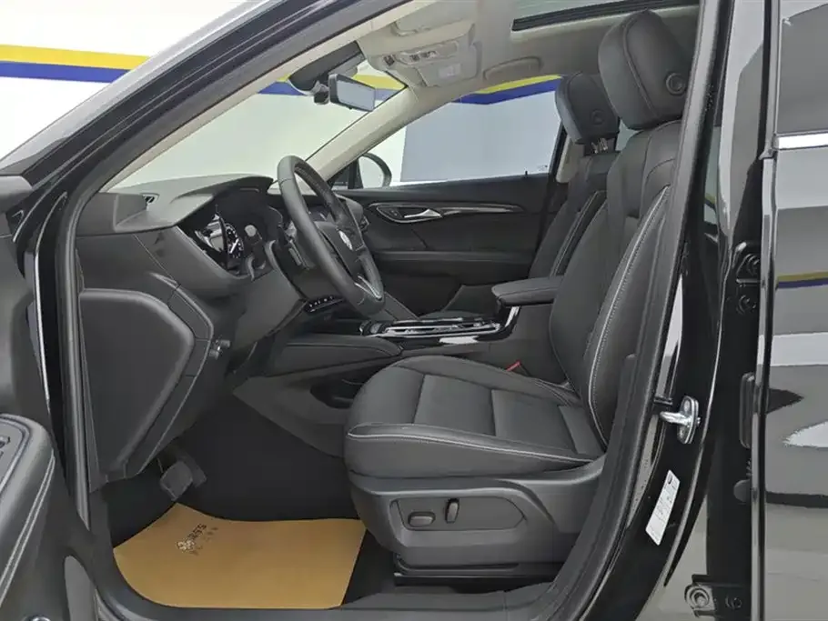 Buick Envision Plus — фото 4