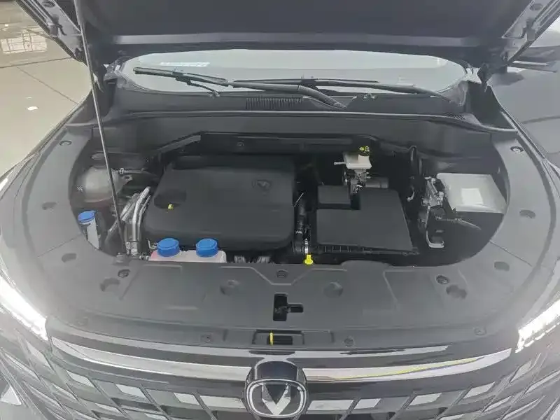 Changan UNI-Z New Energy 2024 из CN, фото 6