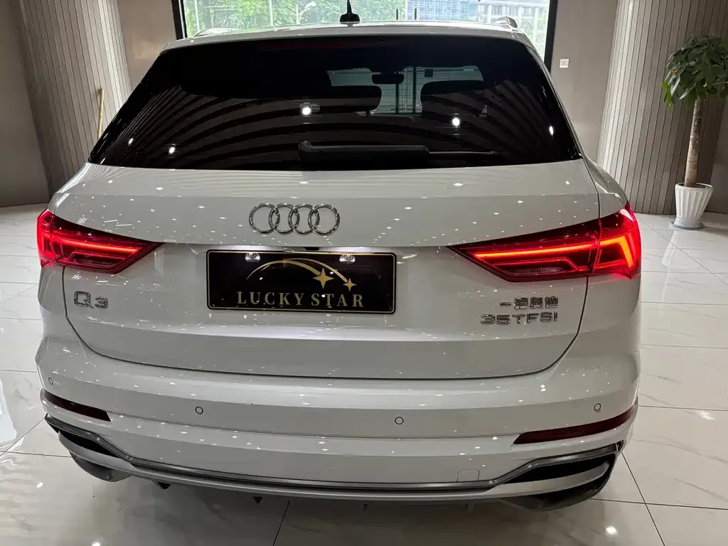 Audi Q3 — фото 2