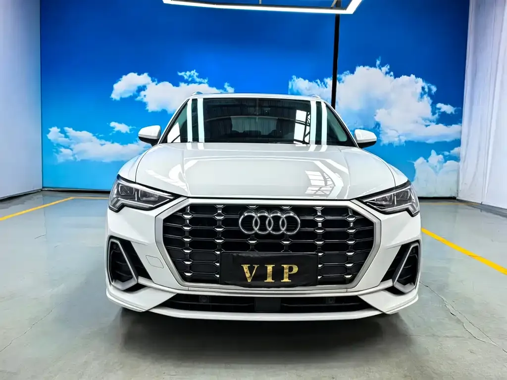 Audi Q3 — фото 4