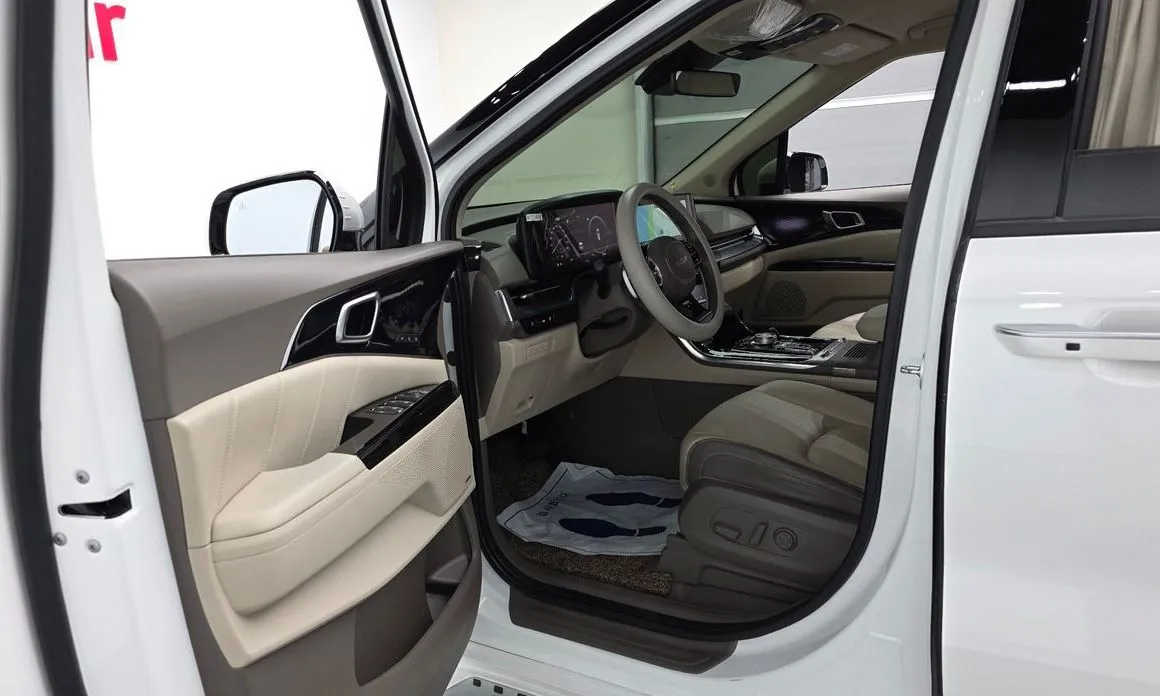 Kia Carnival 2023 из KR, фото 10