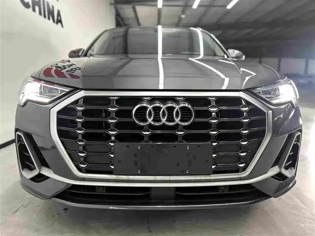 Audi Q3 — фото 2