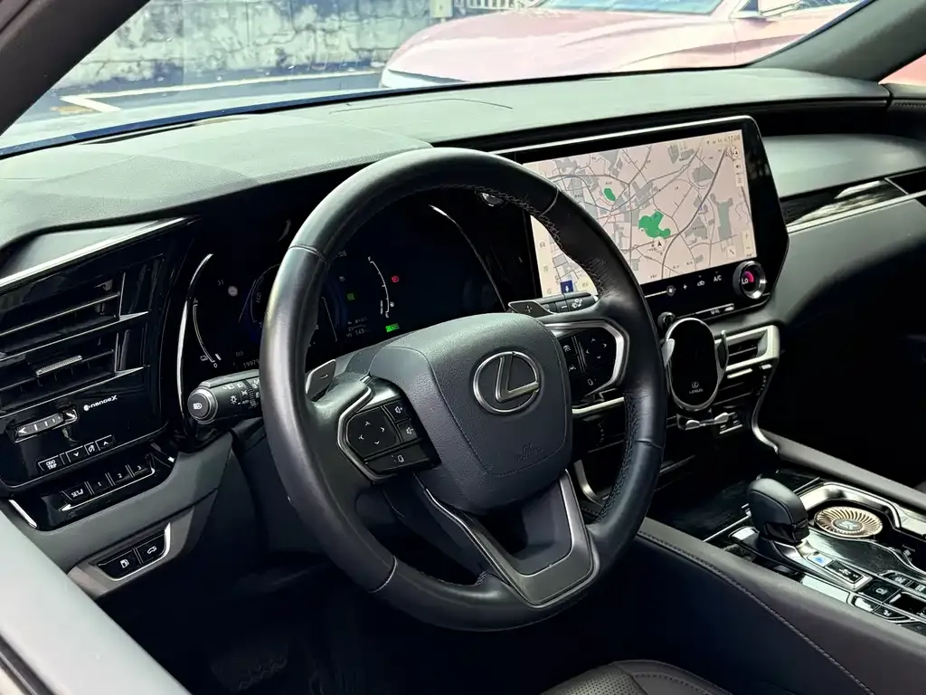Lexus RX New Energy — фото 3