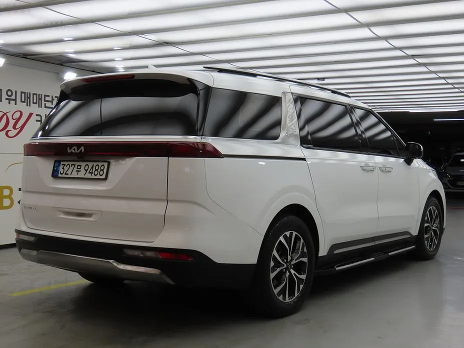 Kia Carnival — фото 2