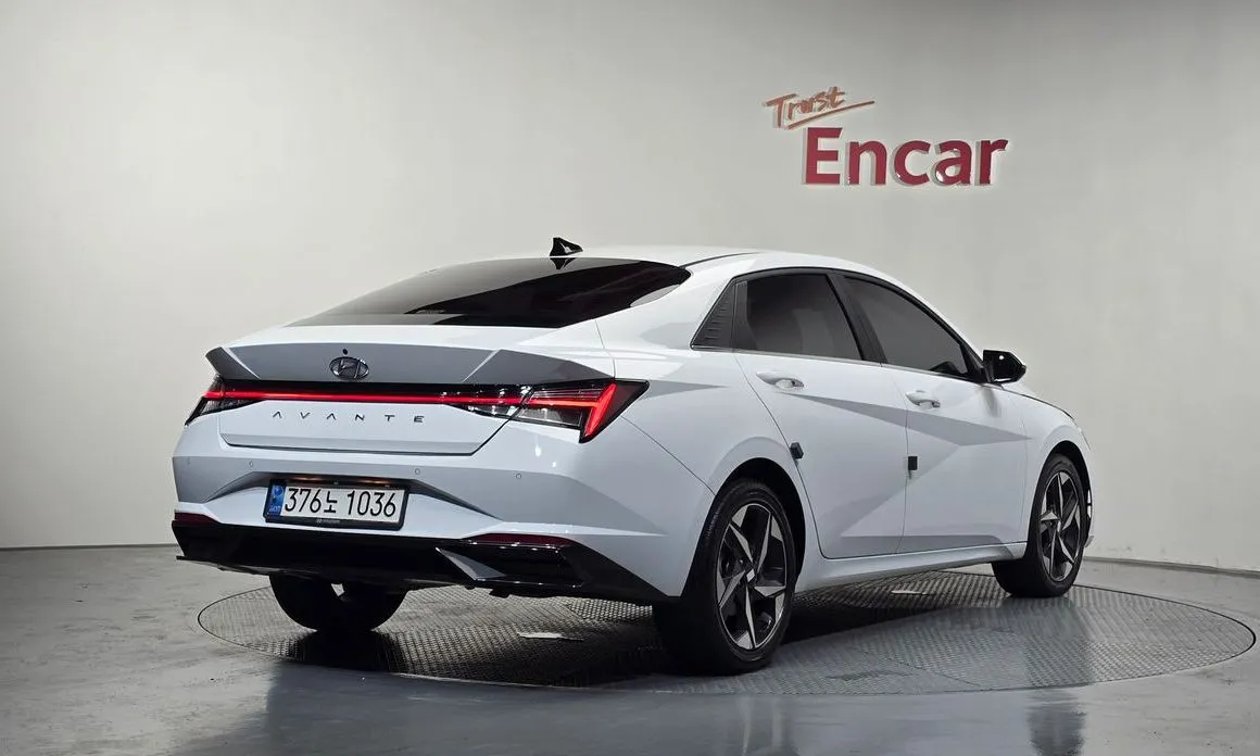 Hyundai AVANTE — фото 8