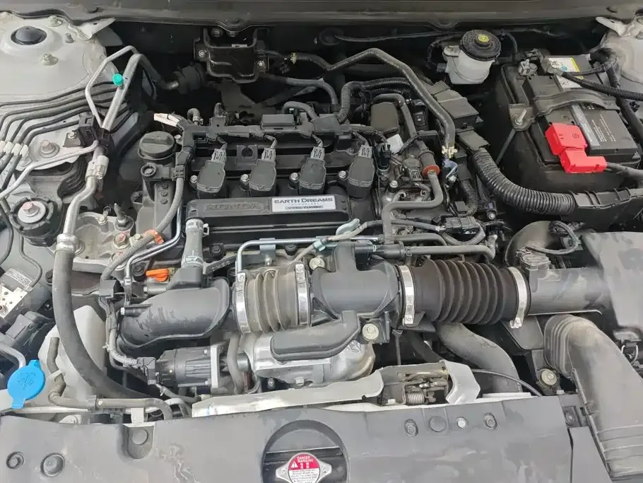 Honda Accord — фото 2