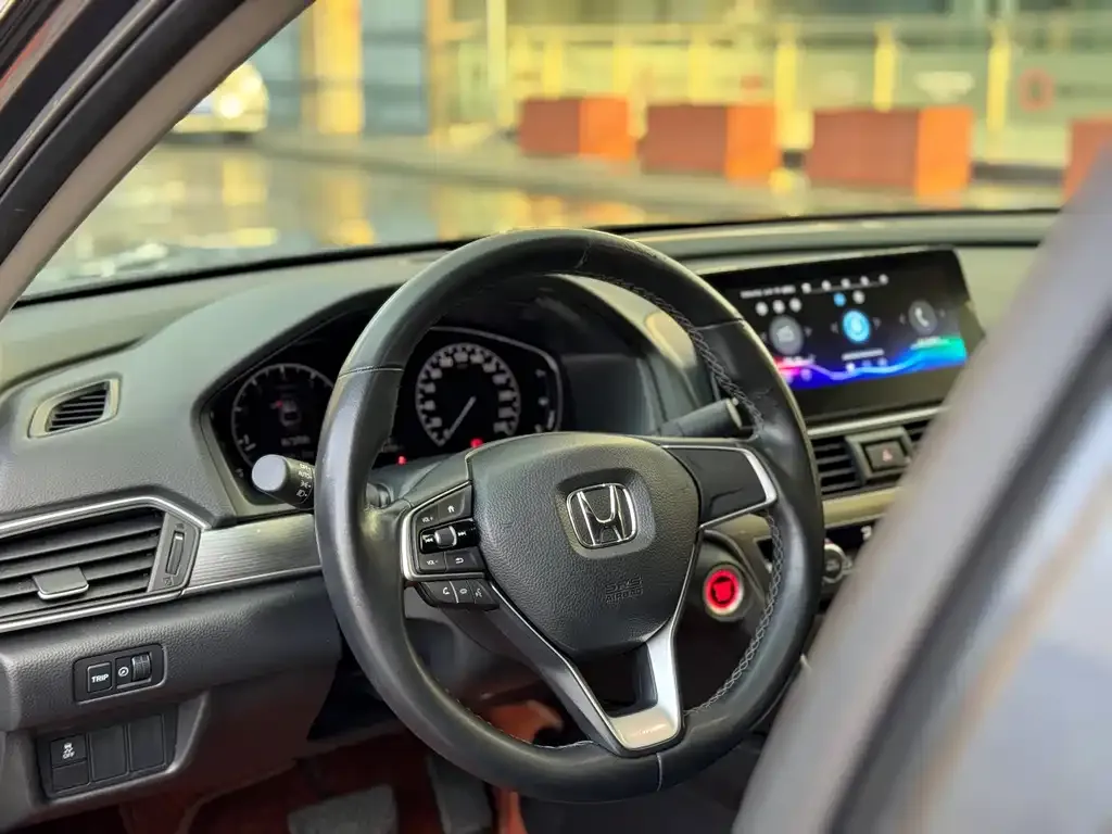 Honda Accord — фото 2