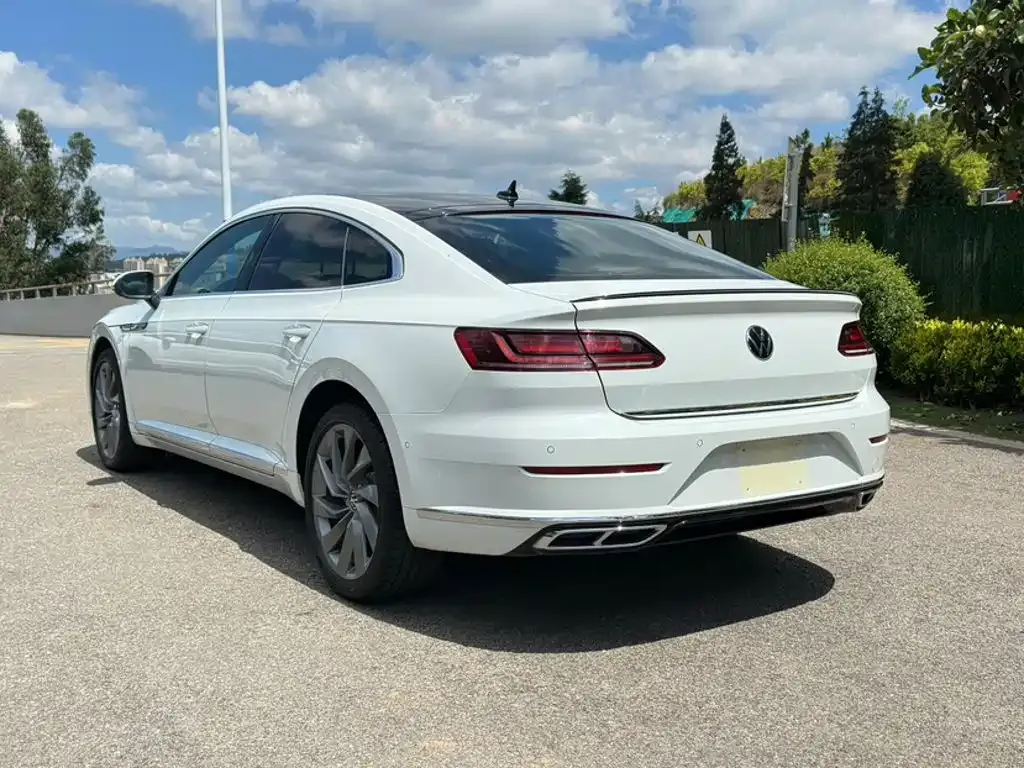 Volkswagen CC — фото 3