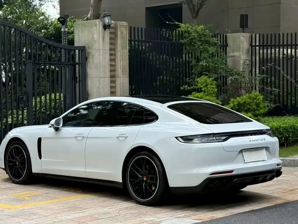 Porsche Panamera — фото 6