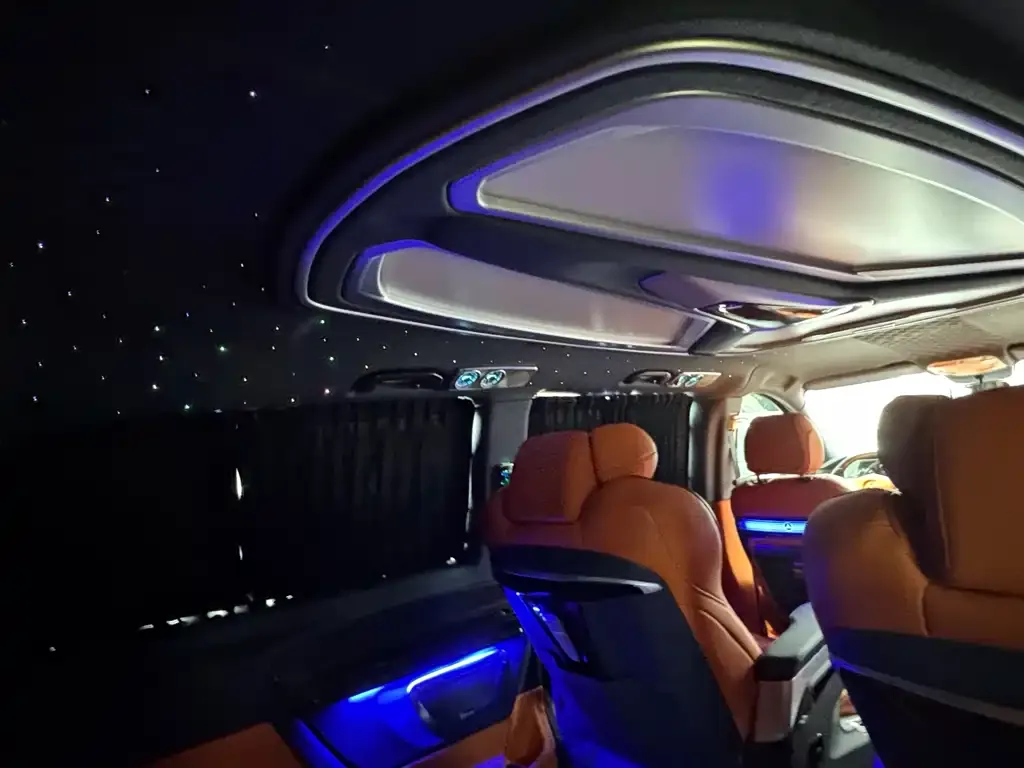 Mercedes-Benz Vito 2024 из CN, фото 2