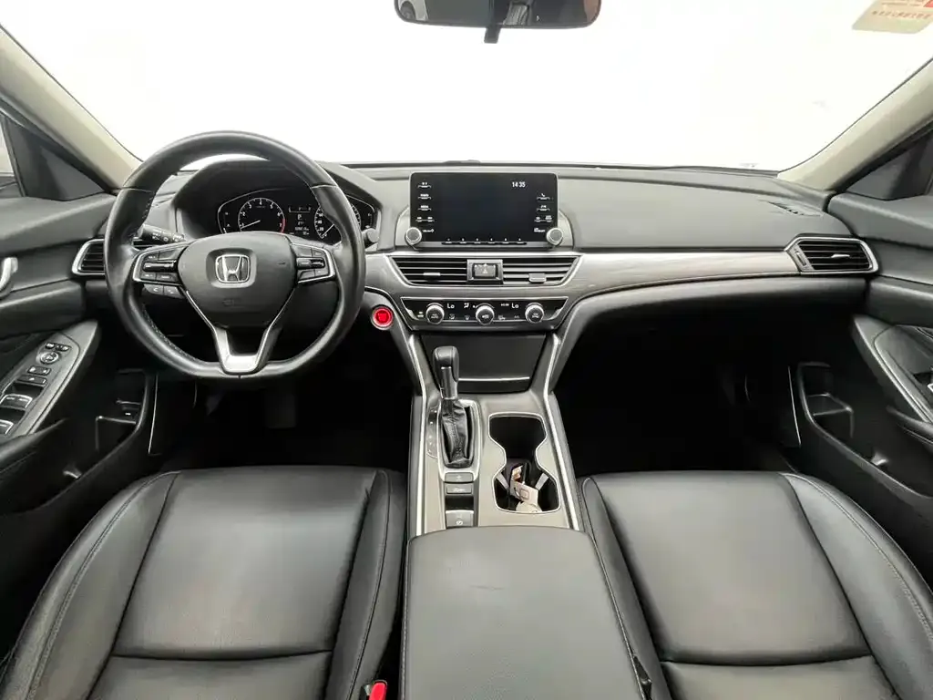 Honda Accord — фото 4
