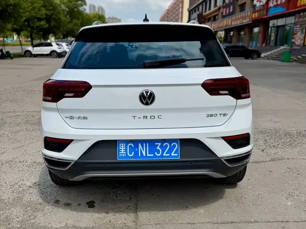 Volkswagen T-Roc — фото 3