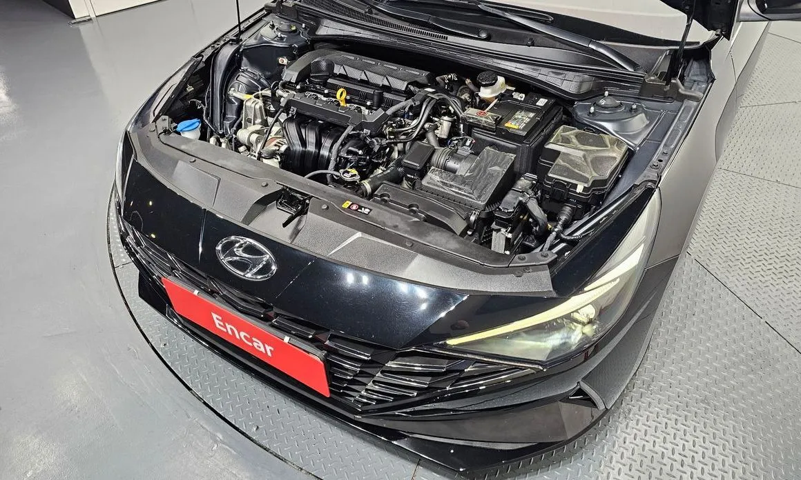 Hyundai AVANTE — фото 8