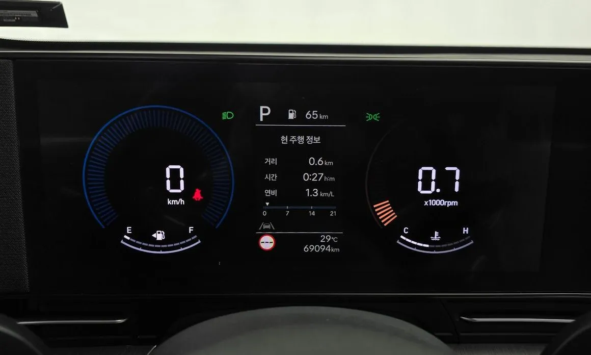 Hyundai Kona 2023 из KR, фото 2