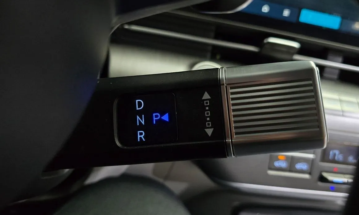 Hyundai Kona 2023 из KR, фото 7