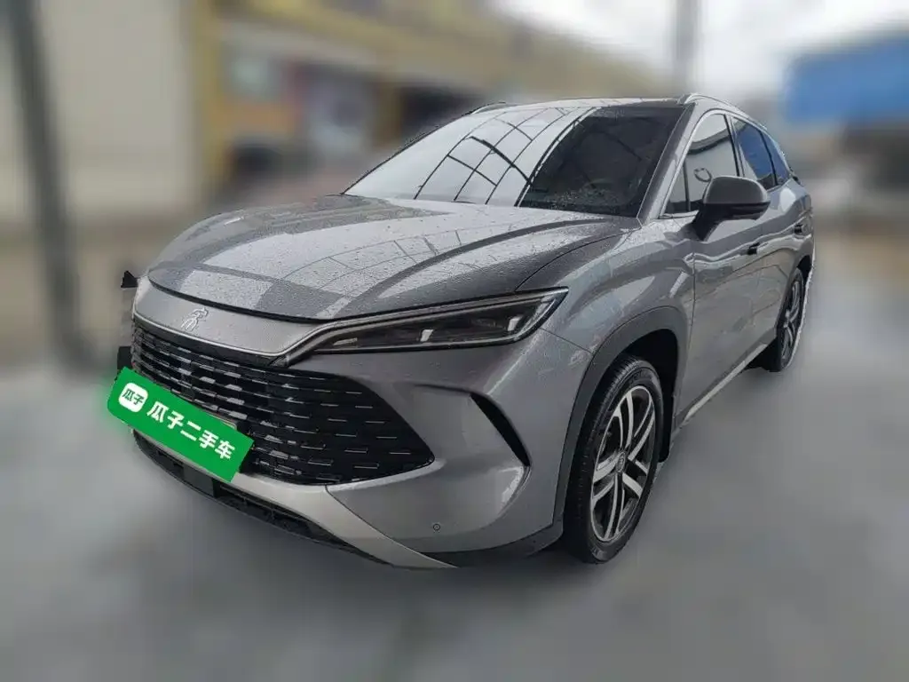 BYD L DM-i — фото 1