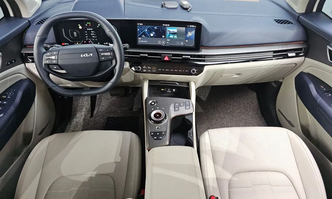 Kia Sportage — фото 7