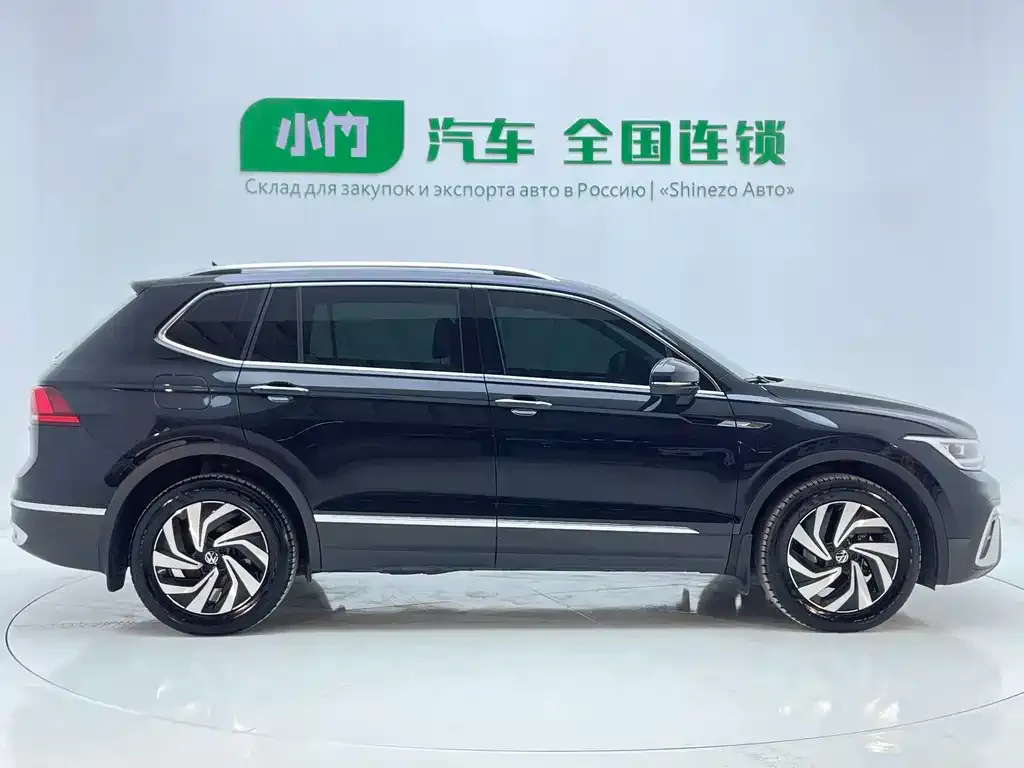 Volkswagen Tiguan L 2023 из CN, фото 3