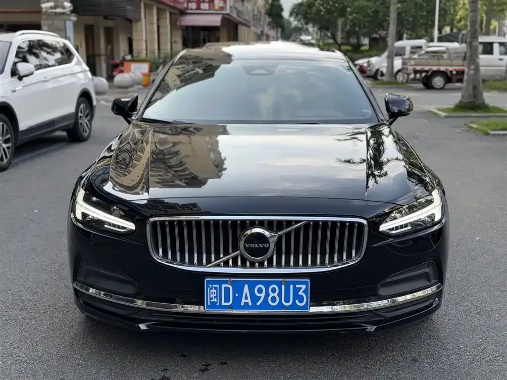 Volvo S90 — фото 7