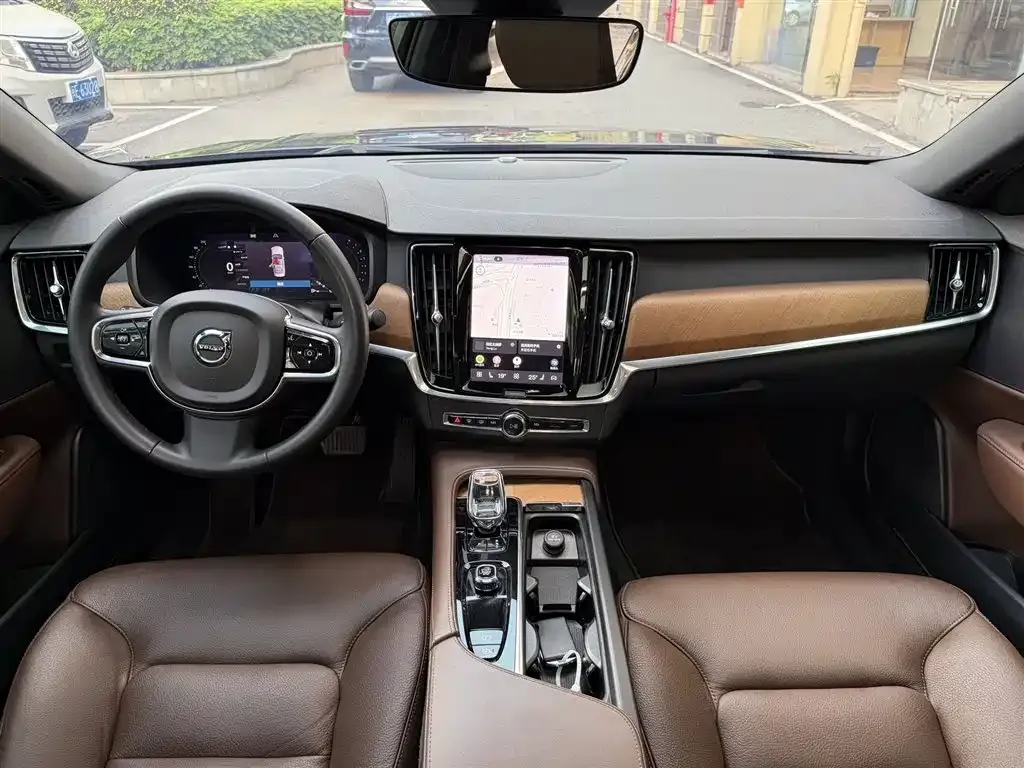 Volvo S90 — фото 6