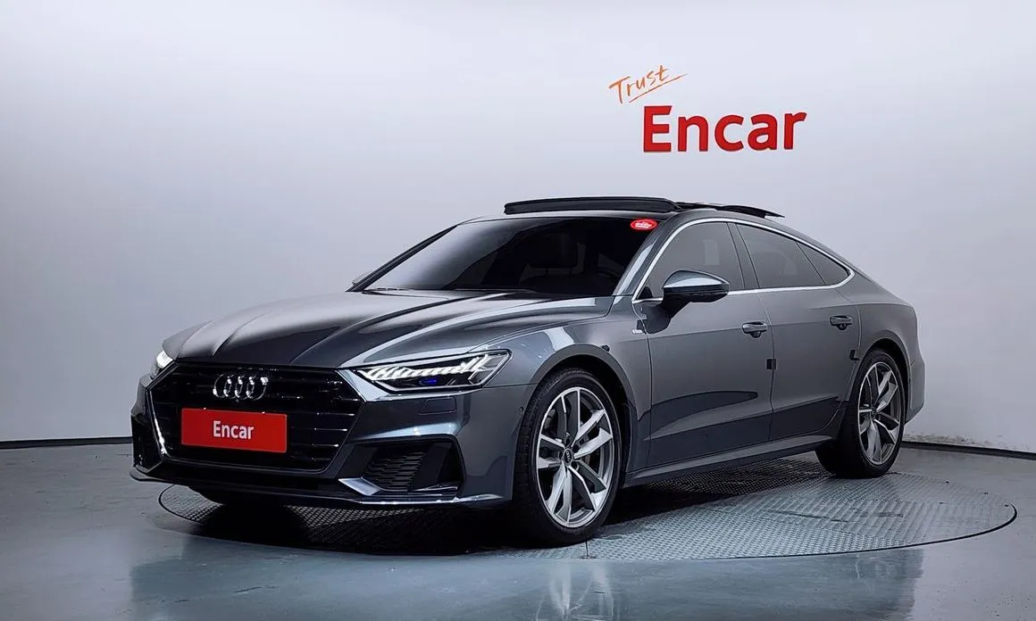 Audi A7 — фото 1