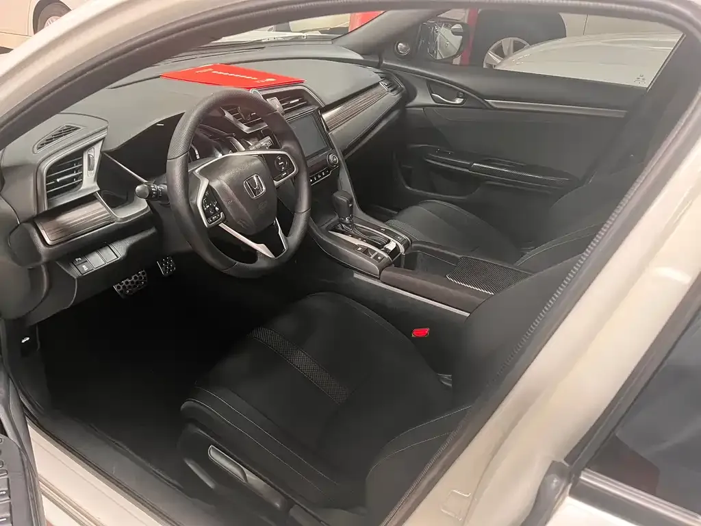 Honda Civic — фото 2