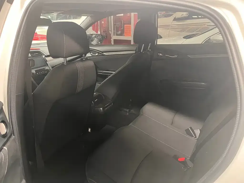 Honda Civic — фото 6