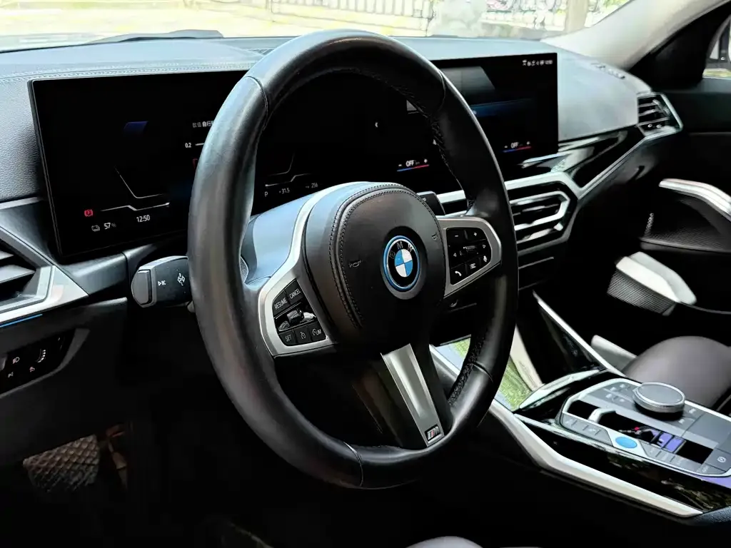 BMW i3 — фото 6